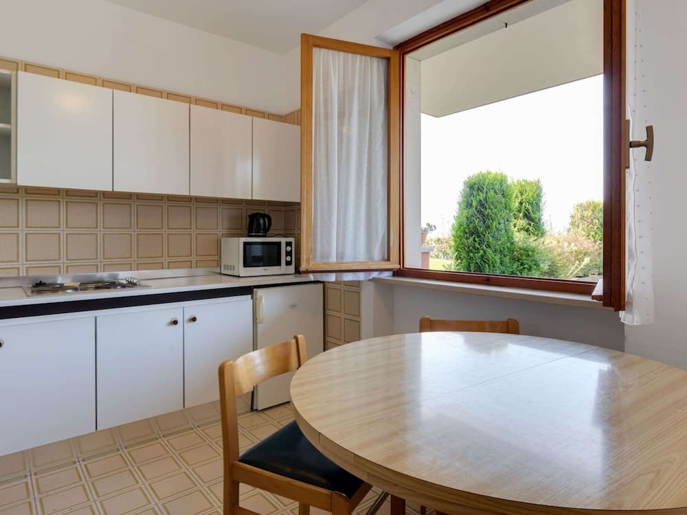 Belvilla by OYO Gianni B Four Plus One