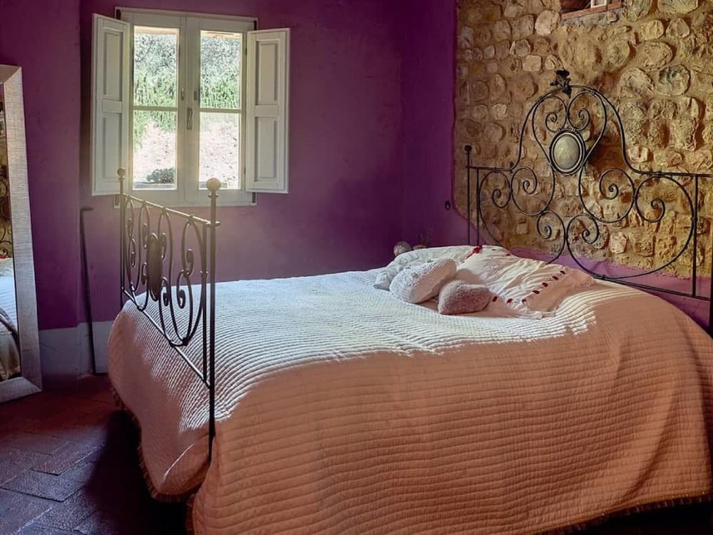 Villa in Montelupo With Private Pool