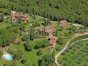 Beautiful Farmhouse in Lucignano With Private Terrace