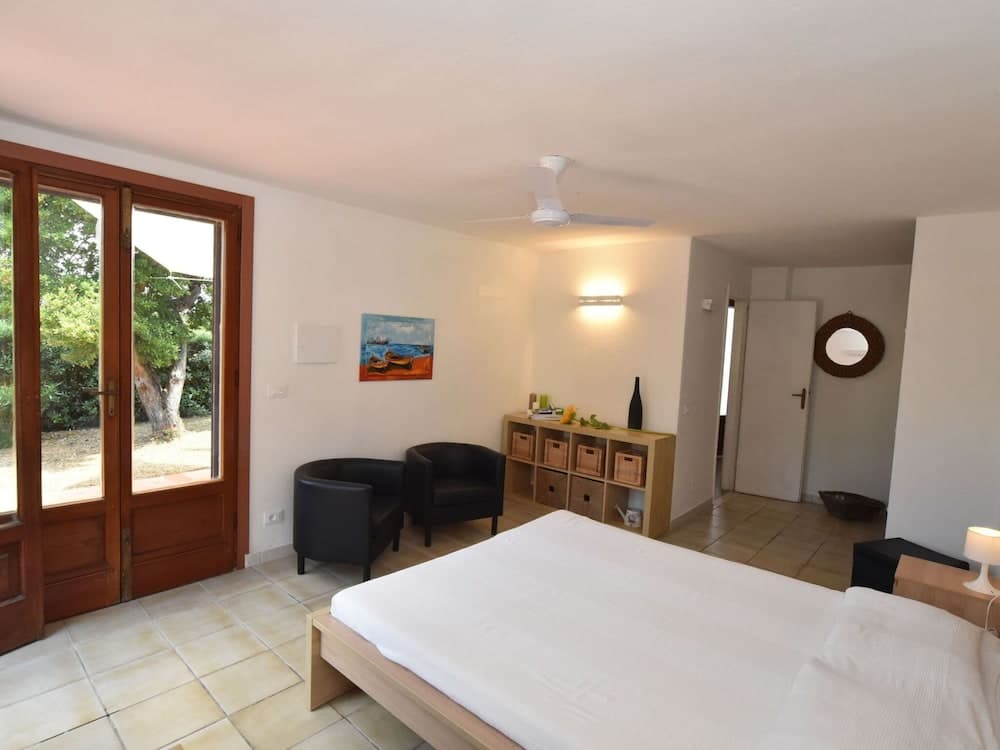 Belvilla by OYO Villa Alexa