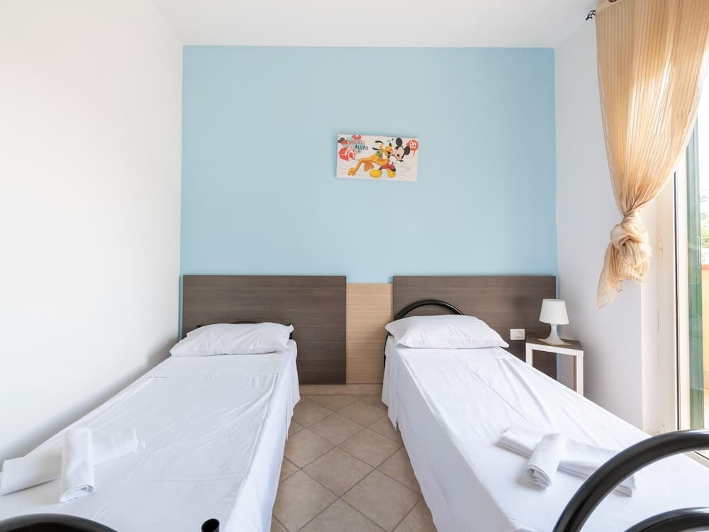 Villa Steps From the Beach