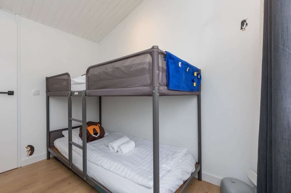 Comfort Holiday Home Near Beach