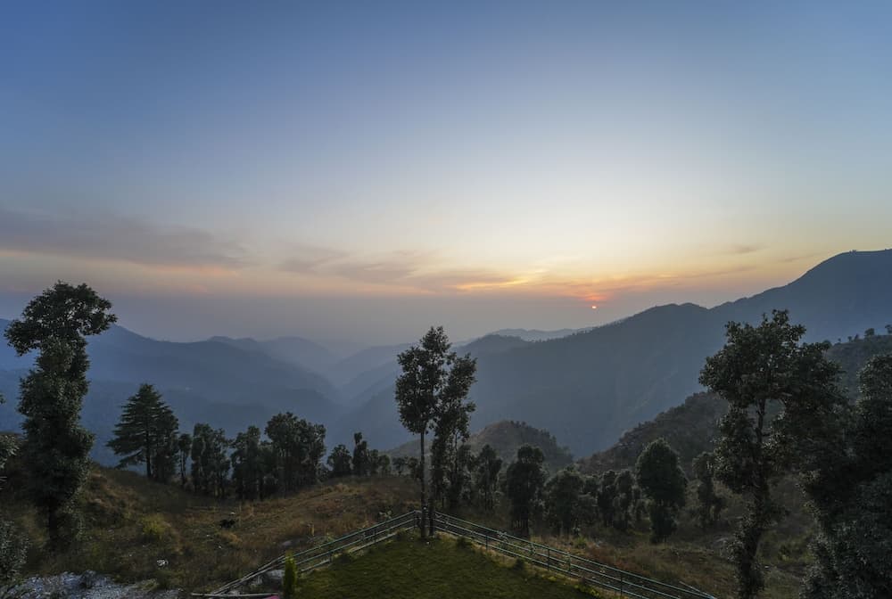 La Belle Vue by Dumnu Homes