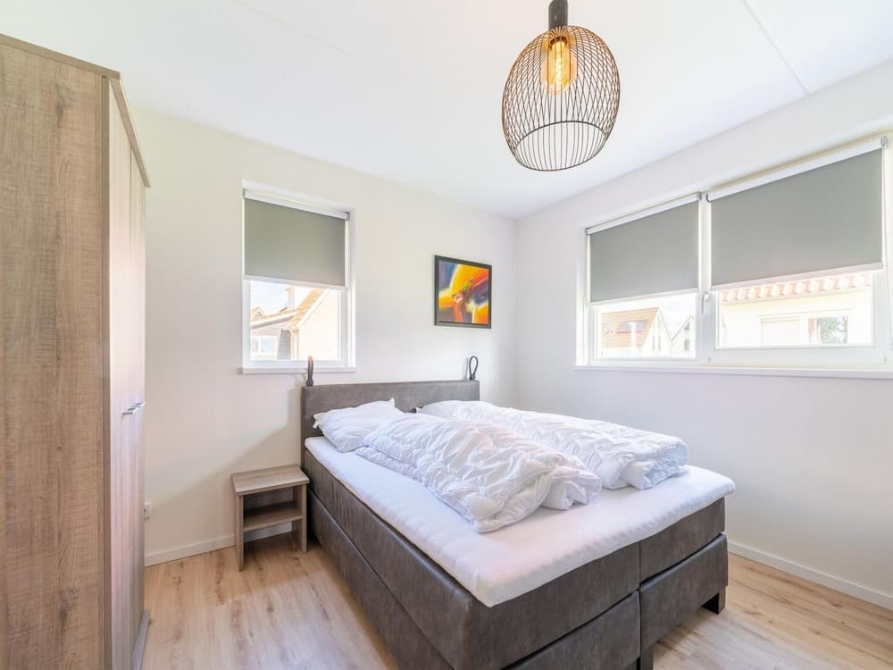 Coastal Getaway w/ Sauna