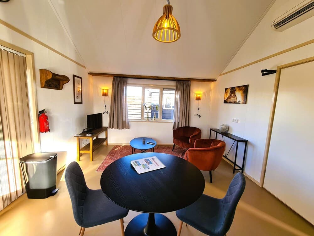 Tiny House, Romantic in the Middle of Nature