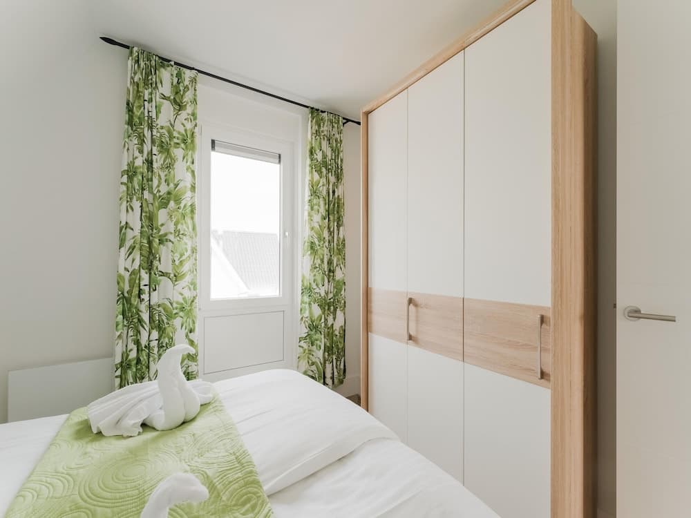 Peaceful Villa on the Water in Stavoren