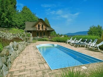 Wooden Holiday Home in Lipowa With Bubble Bath