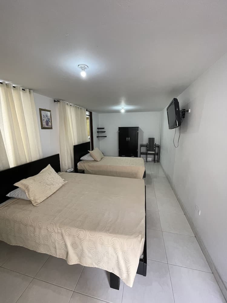 San Francisco Colonial