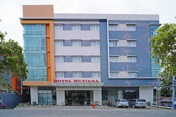 Collection O 91373 M Hotel