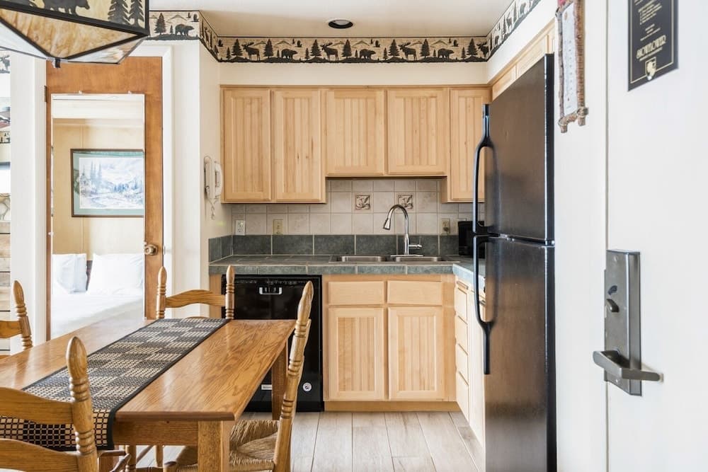 Snow Flower 025-studio Condo by RedAwning