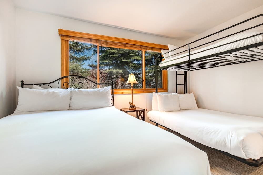 Snow Flower 006 2 Bedroom Condo by RedAwning