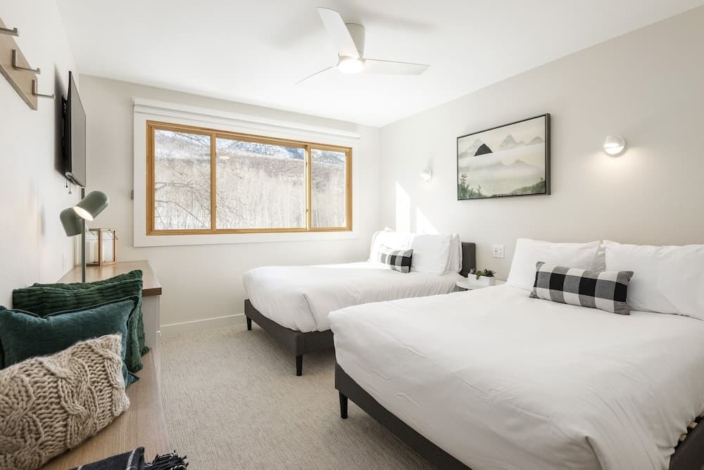 Snow Flower 024 2 Bedroom Condo by RedAwning