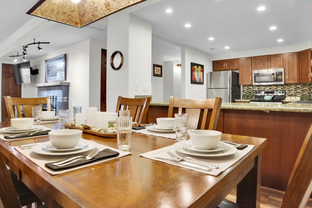 Park Station 113 2 Bedroom Condo by RedAwning