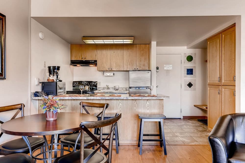 Edelweiss Haus 115a 1 Bedroom Condo by RedAwning