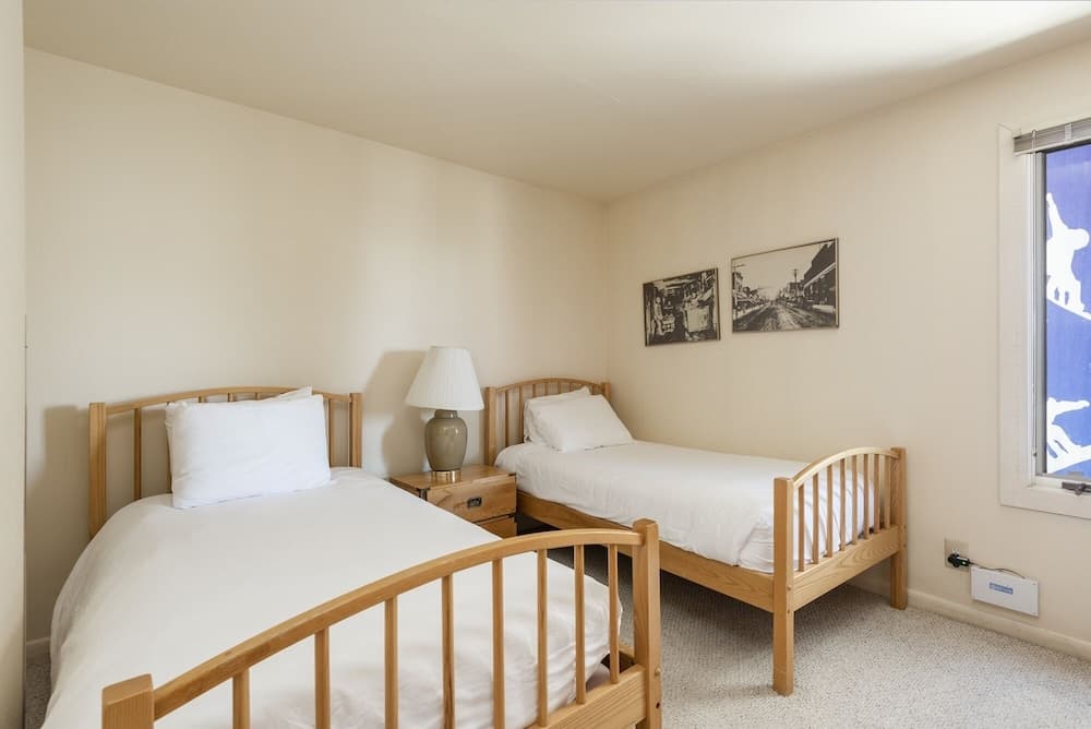 Snow Flower 141 2 Bedroom Condo by RedAwning