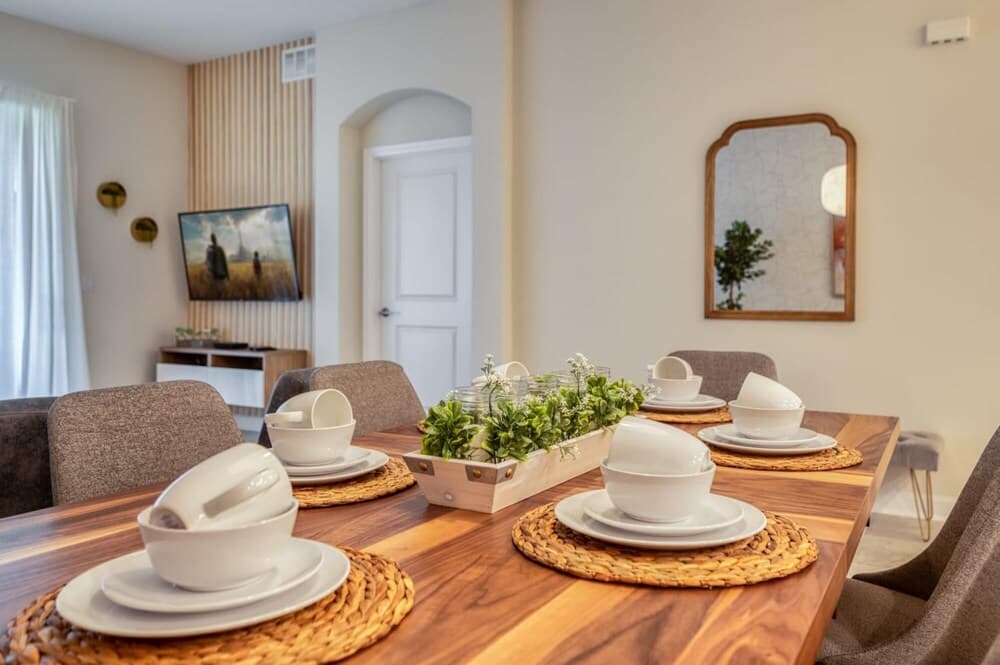 Charming Condo With Great Golf View Near Disney