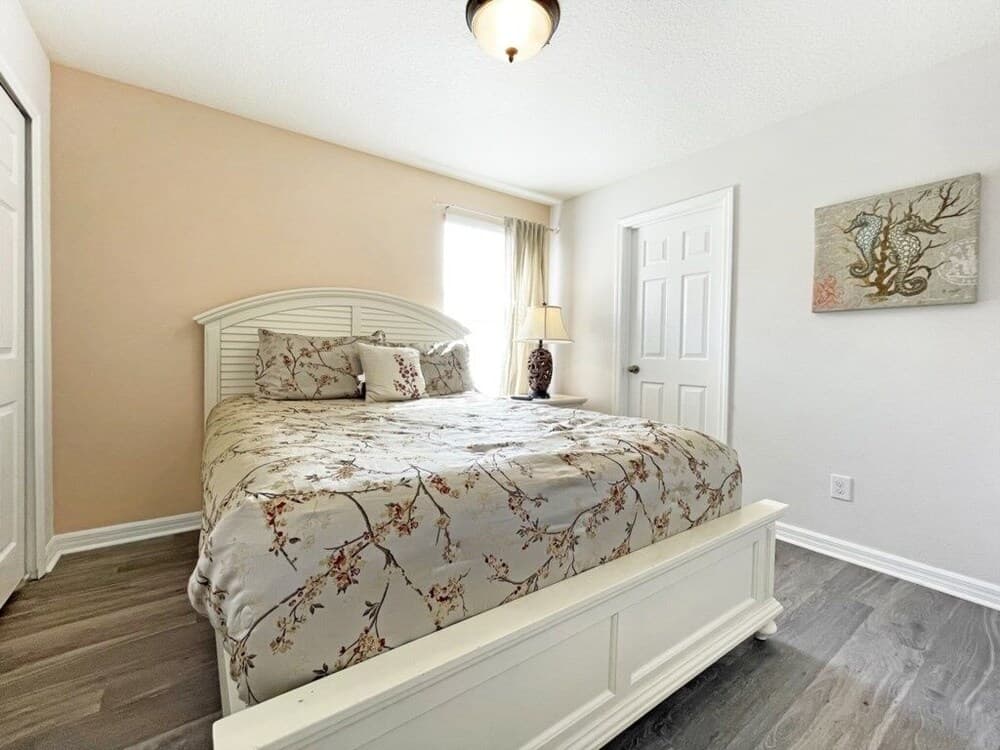 Mariel Oasis 6 Bedroom Home by RedAwning