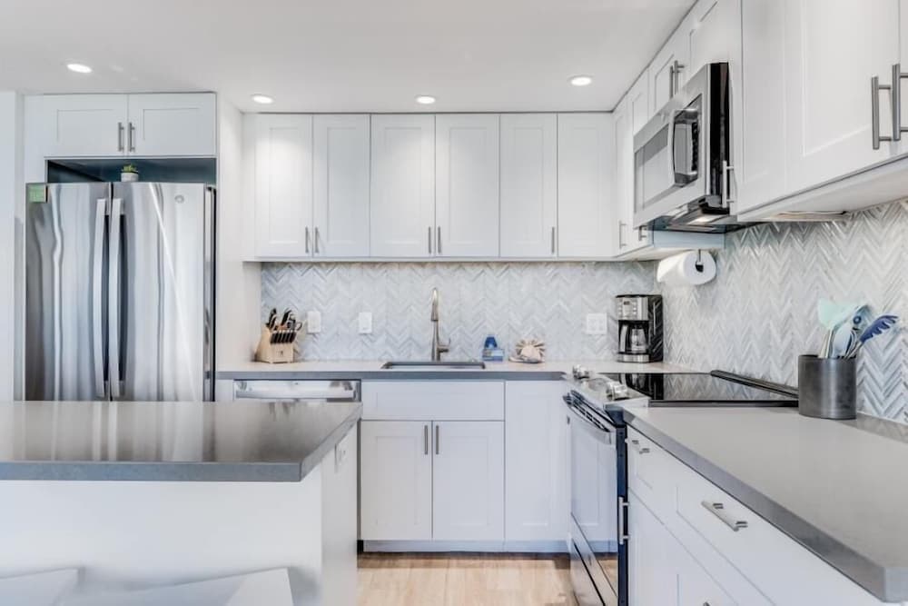 Kihei Surfside, #110^ 1 Bedroom Condo by RedAwning