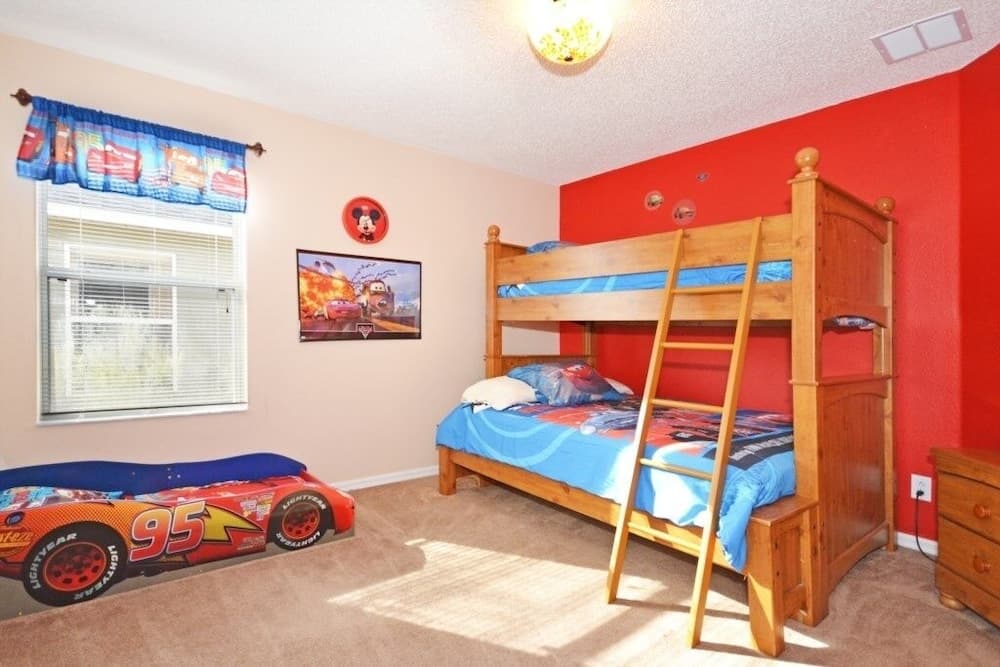 Dream Come True 7 Bedroom Home by Redawning