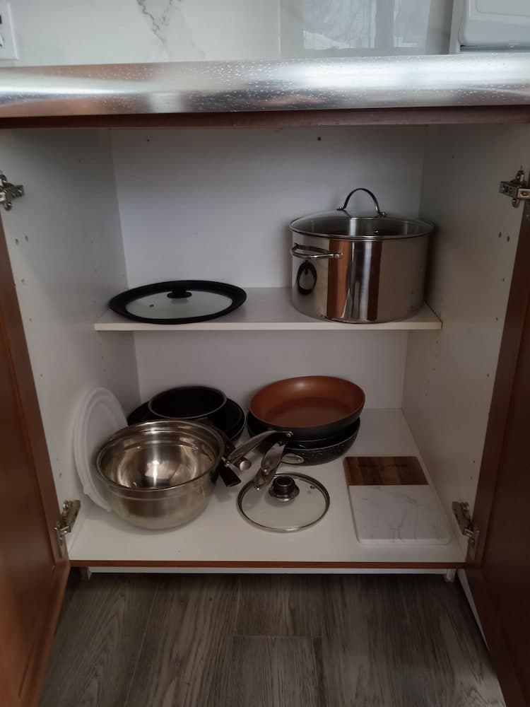 Cozy Cottage near Lake Simcoe