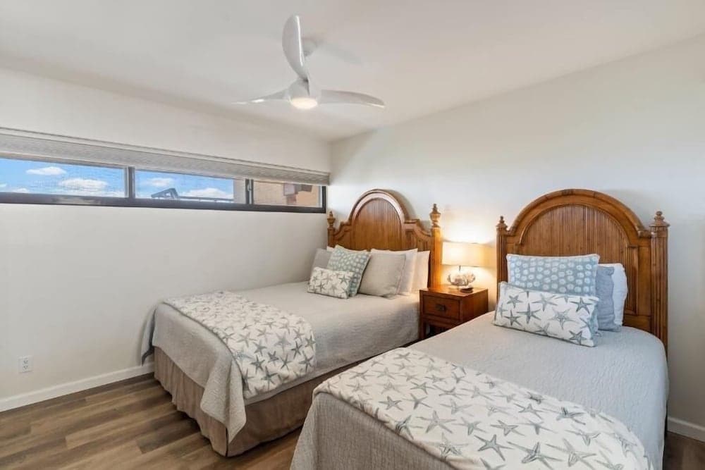 Sugar Beach Resort, #535^ 2 Bedroom Condo by RedAwning