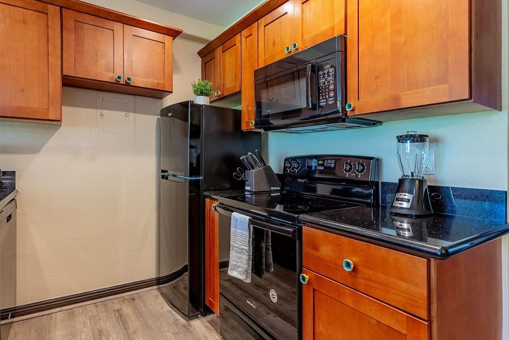 Hale Kamaole 121 1 Bedroom Condo