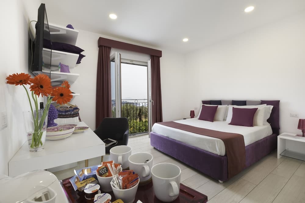 Eterea Charming Suites
