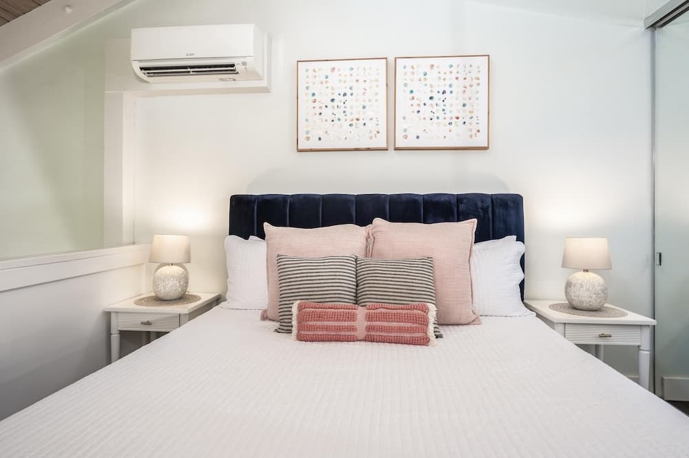 Luana Kai C306 2 Bedroom Condo