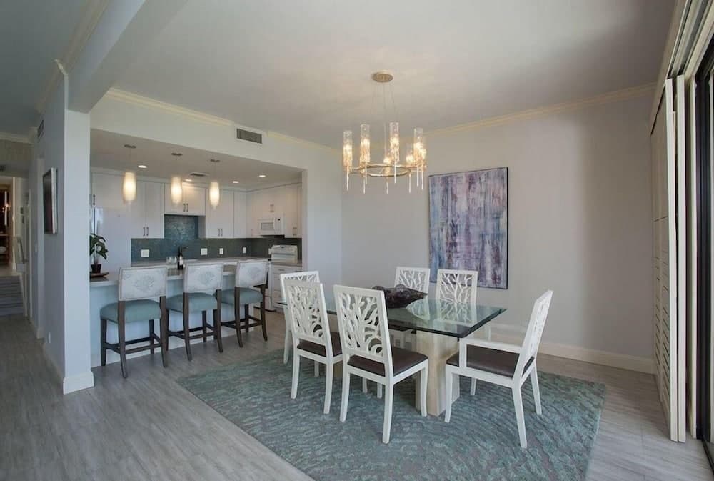 Makena Surf, #g-104 2 Bedroom Condo by RedAwning