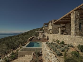 Peliva Nature Suites Complex