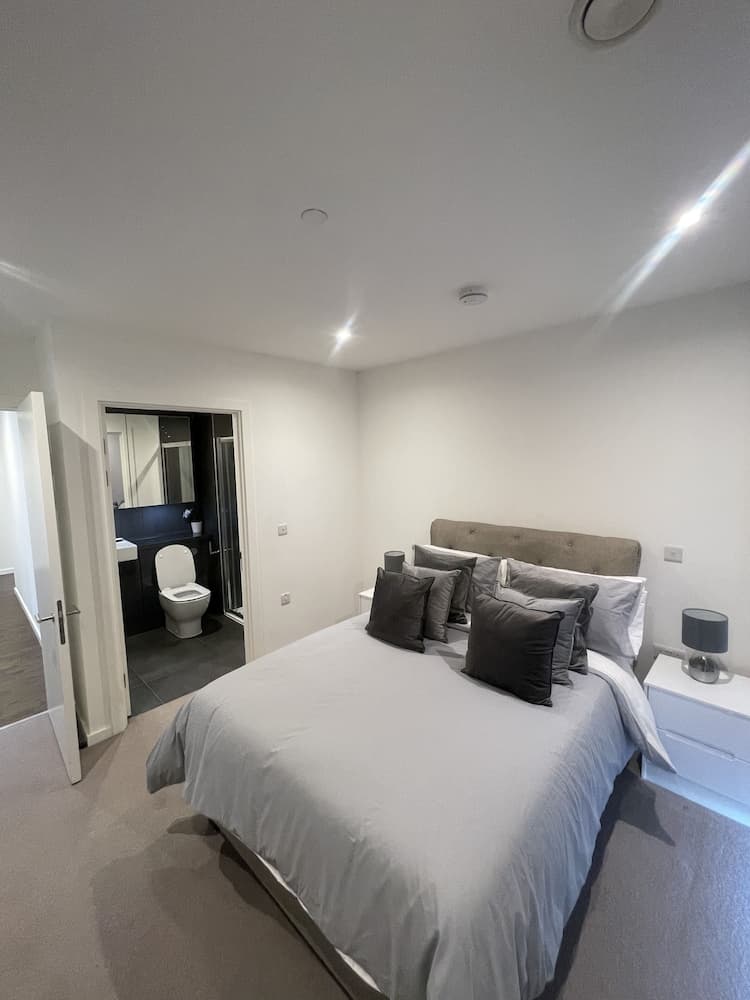 Immaculate 2bed Apartment in London - City Views
