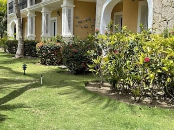 Beauty Garden Views in Golf Suites Cocotal 7132