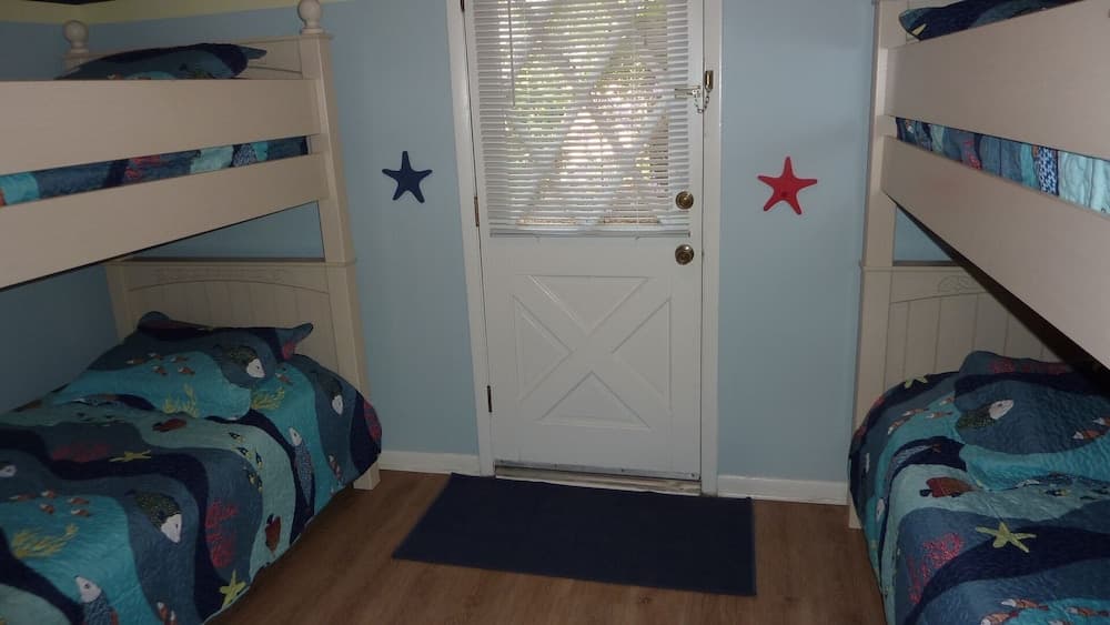 Island Retreat 5 Bedroom Home