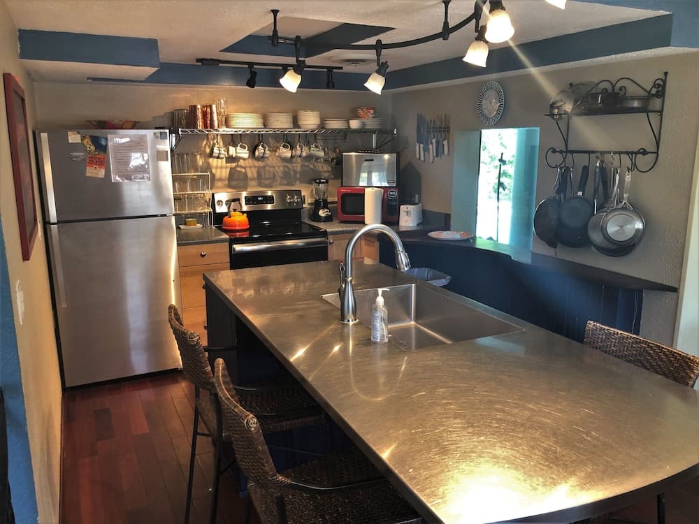 Kisses Cottage 4 Bedroom Home