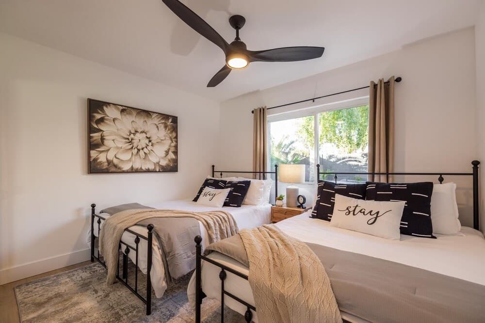 Scottsdale Dreyfus 5 Bedroom Home by Redawning