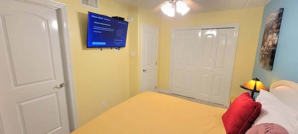 Habitat #23 1 Bedroom Home by RedAwning