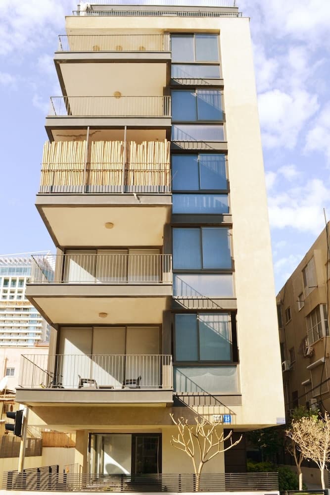 Apartment Royal 3BR Tel Aviv Kerem Tl77