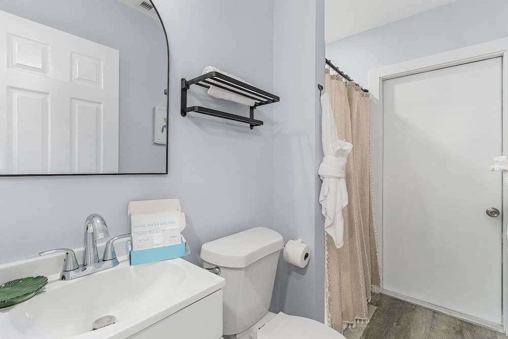 171 Washington ~ Dune Our Thing ~ Unit D ~ Fabulous Pool Home! 2 Bedroom Home by RedAwning