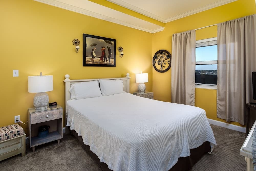 Pelican Isle 611 By Brooks And Shorey Resorts 2 Bedroom Condo by Redawning