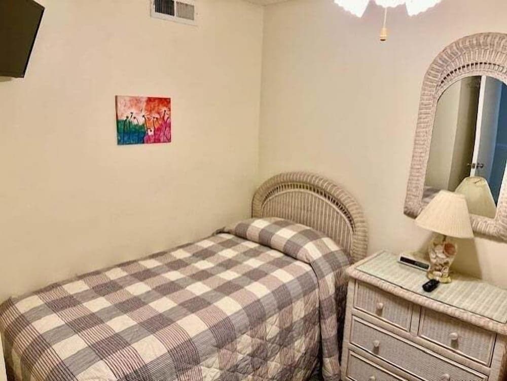 Royal Garden Resort 510 2 Bedroom Condo by RedAwning