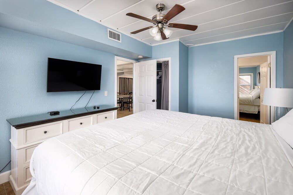 Coconut Beach House B By Brooks And Shorey Resorts 4 Bedroom Villa by Redawning