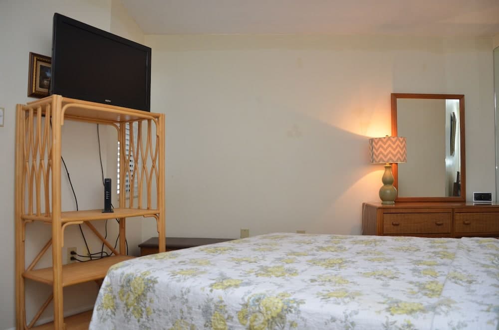 Royal Garden Resort 408 2 Bedroom Condo by Redawning