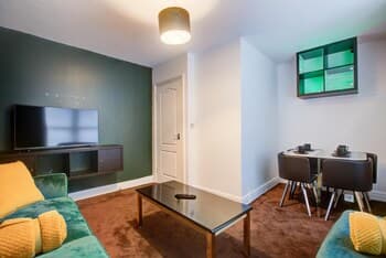 3 Bedroom Flat Central Gillingham Town