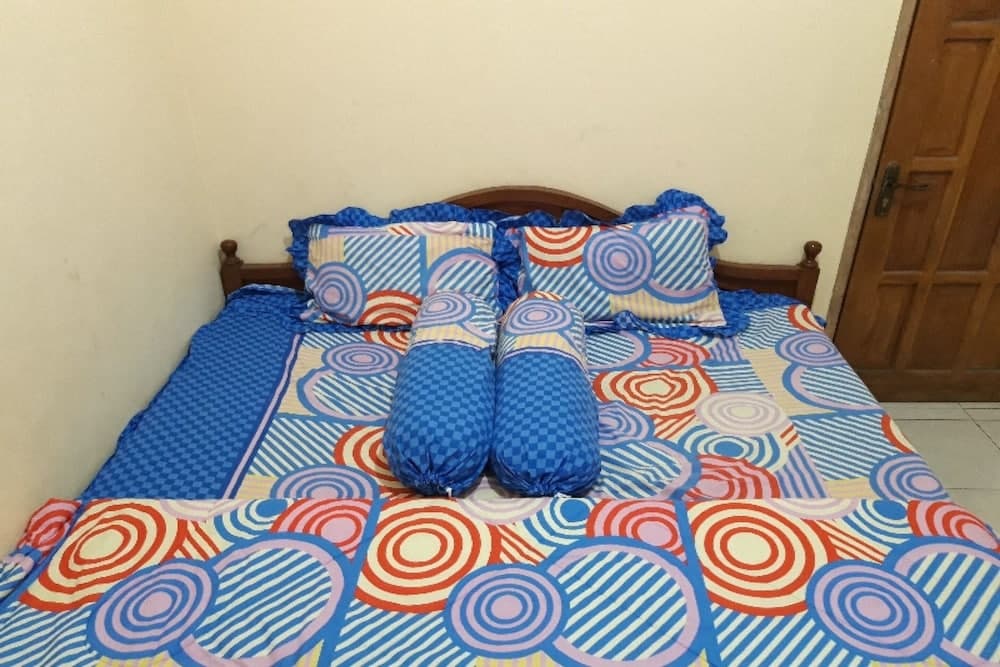 OYO Homes 91083 Desa Wisata Plosokuning Syariah