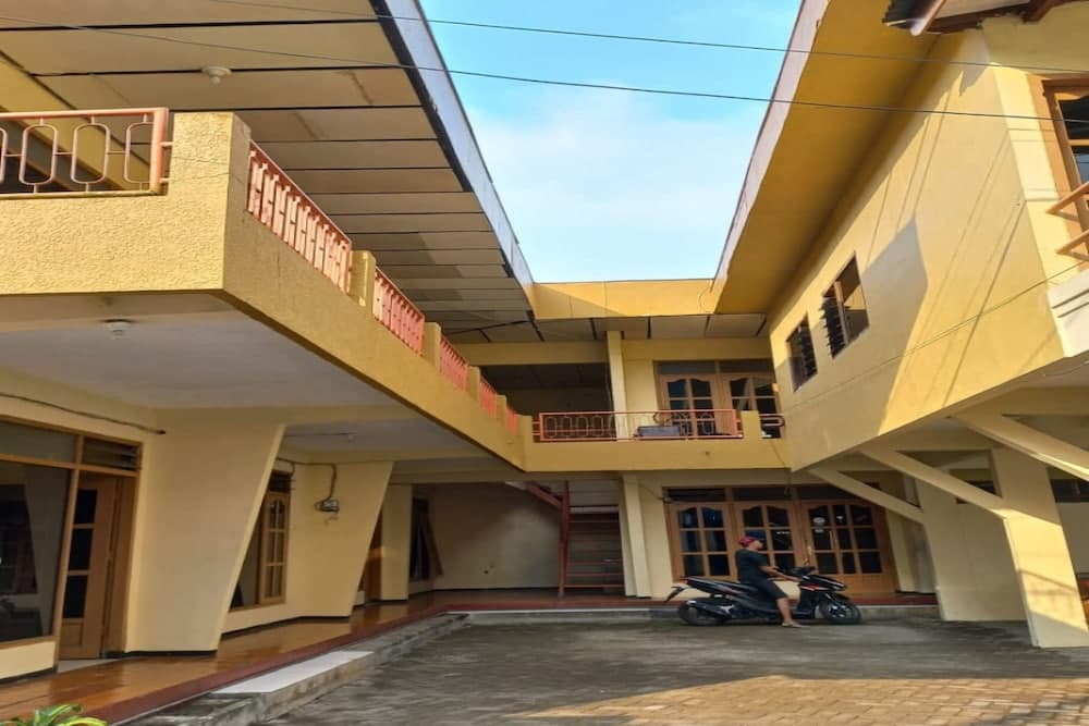 Hotel O Am'key Villa Tretes 1