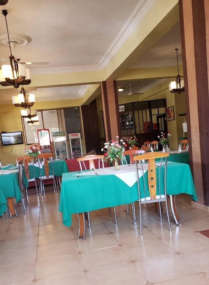 The Mbugani Hotel And Cottages