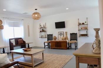 Stargazers' Abbey - In Joshua Tree! 3 Bedroom Home by Redawning