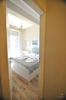 Zennova 40 Trikorfo Cottage