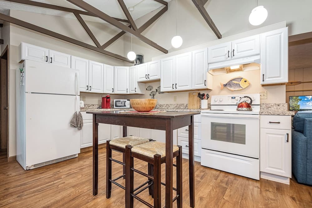 Cub House by Taylor Made Deep Creek