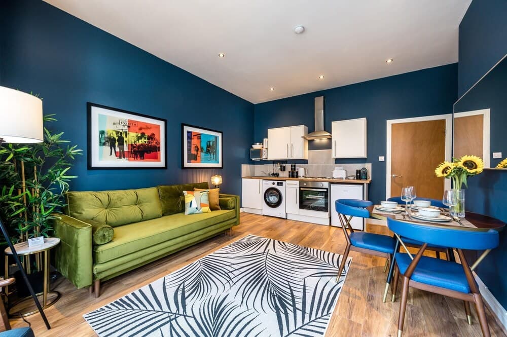 Host Apartments Trendy Georgian Style Apartment